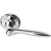 Handtag ytterdörrar